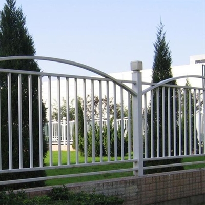 圍墻護欄網 構筑安全邊界的圍欄設施