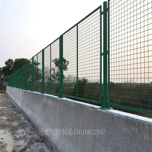 圍欄設(shè)施的新篇章 迅鷹護欄網(wǎng)工廠詳解橋梁防拋網(wǎng)與隔離網(wǎng)
